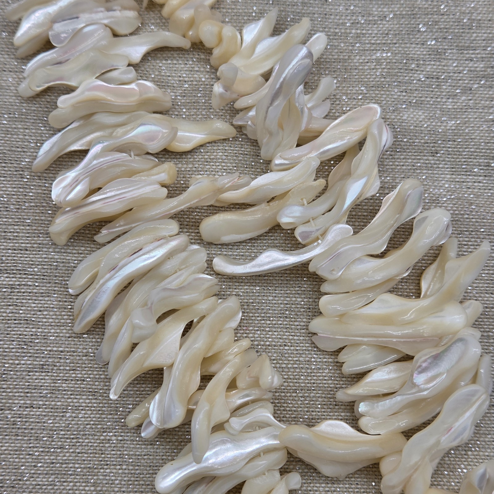 Vintage Shell Chunky Statement Beaded Necklace & … - image 9
