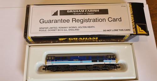 Graham Farish N Gauge Diesel CLASS 31 31421 WIGAN PIER REGIONAL LIVERY - Picture 5 of 6