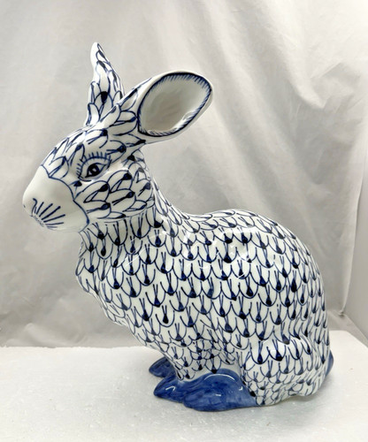 X LARGE 15.5" Blue White Fisnet Pattern Bunny Rabbit Porcelain Decor
