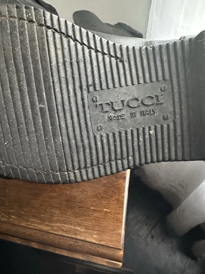 Tucci Long Leather Boots Made In 🇮🇹 Size 38E - Image 3 of 4