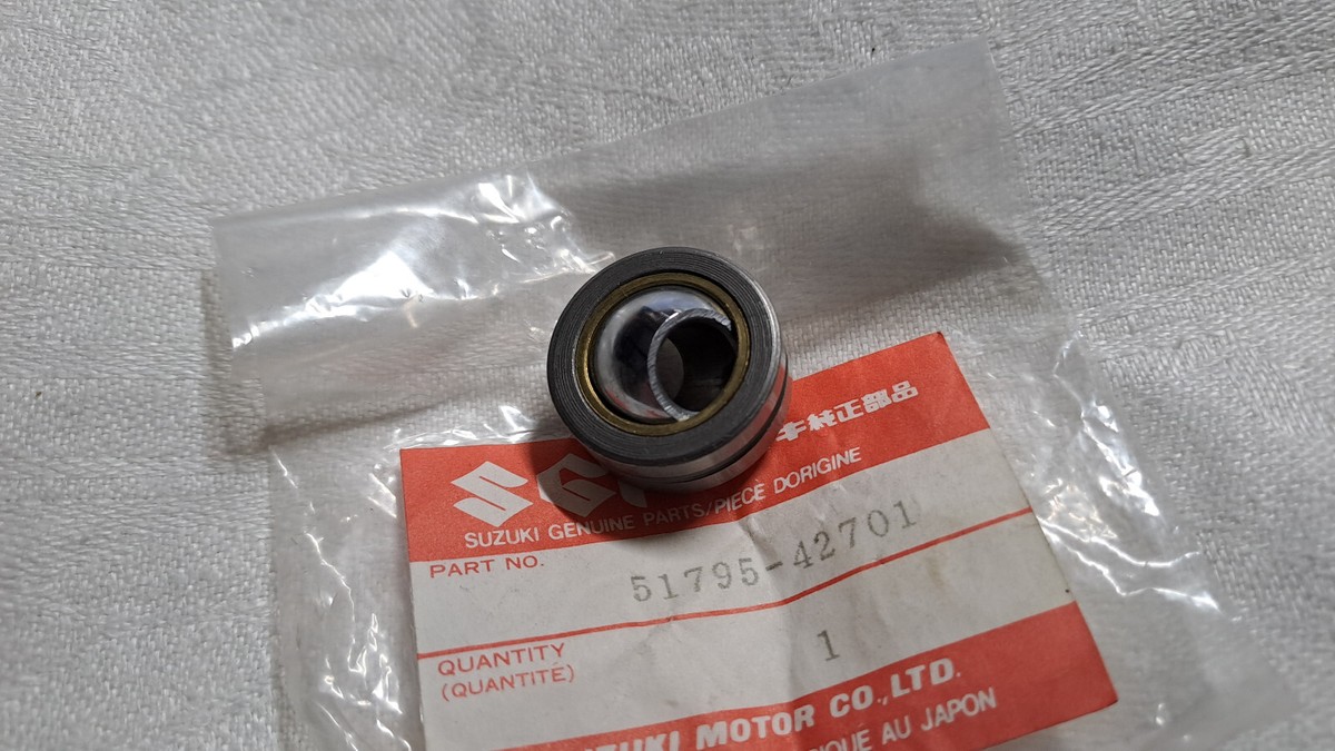 SUZUKI RG 500 Mk I - VI -76-81 Pillow Bowl Steering Damper 51795