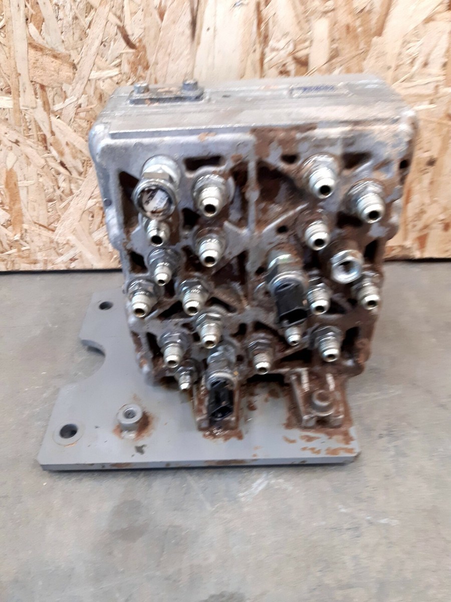 Hitachi ZX470 Signal Control Valve // 4718276 // Free UK