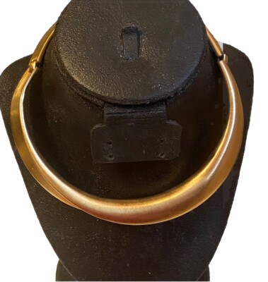 Vintage Clara Studio Signed 1989 By Misha Clara Gold Matte Tone Retro Necklace