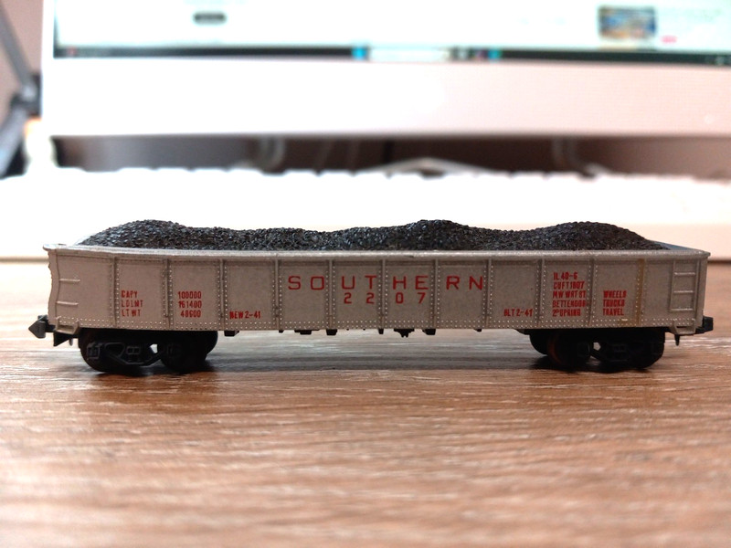 VINTAGE, LIMA. N SCALE, 50' GONDOLA, SOUTHERN. W/METAL WHEELS. FREE SHIPPING