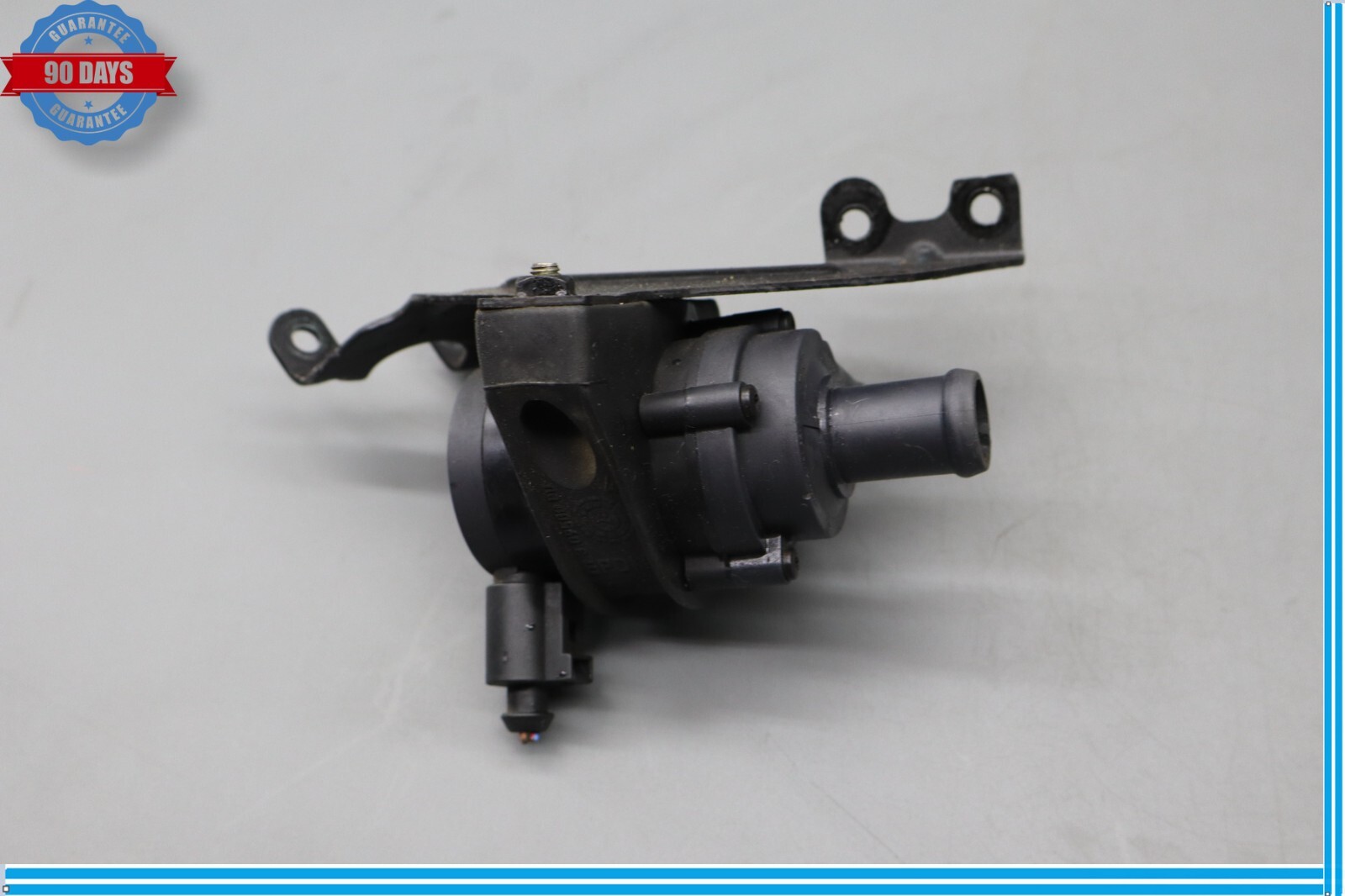 Bentley Continental 2006-2012 Pump bracket P/N 3W0965561