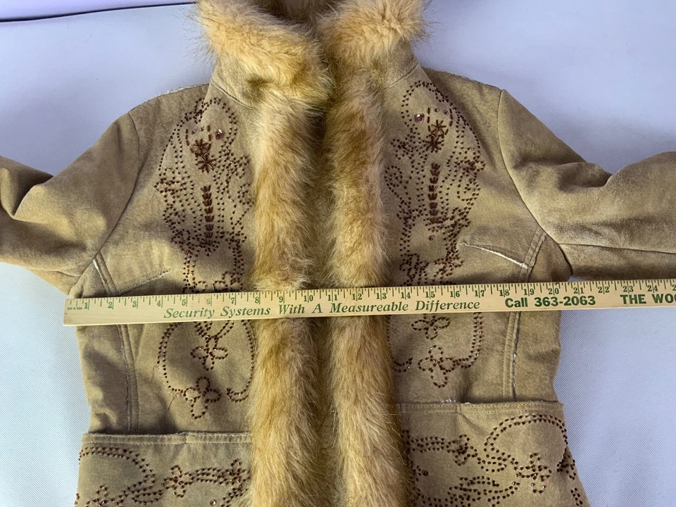 Abrigo Penny Lane Gamuza Cuero Tostado Hippie Boho Y2K Imitación Piel Mediano Afgano Cuentas Foto 3 de 4