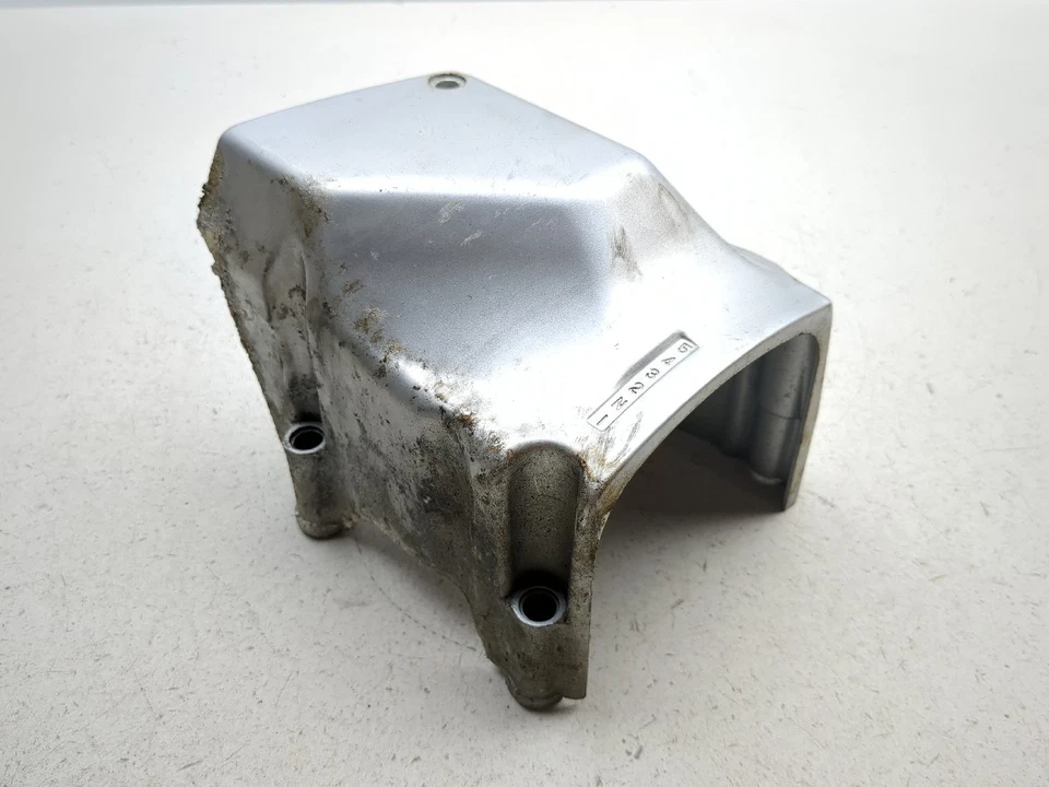 91-93 Suzuki GSX1100 G GSX 1100 Cubierta de piñón delantero 1SZB-048 Foto 2 de 4