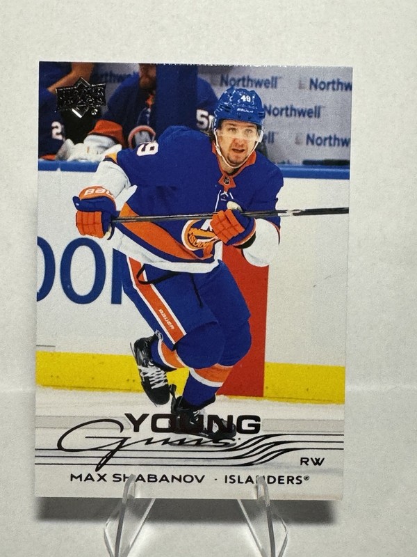 2025-26 UPPER DECK SERIES 2 YOUNG GUNS ROOKIE #456 ISLANDERS - MAX SHABANOV