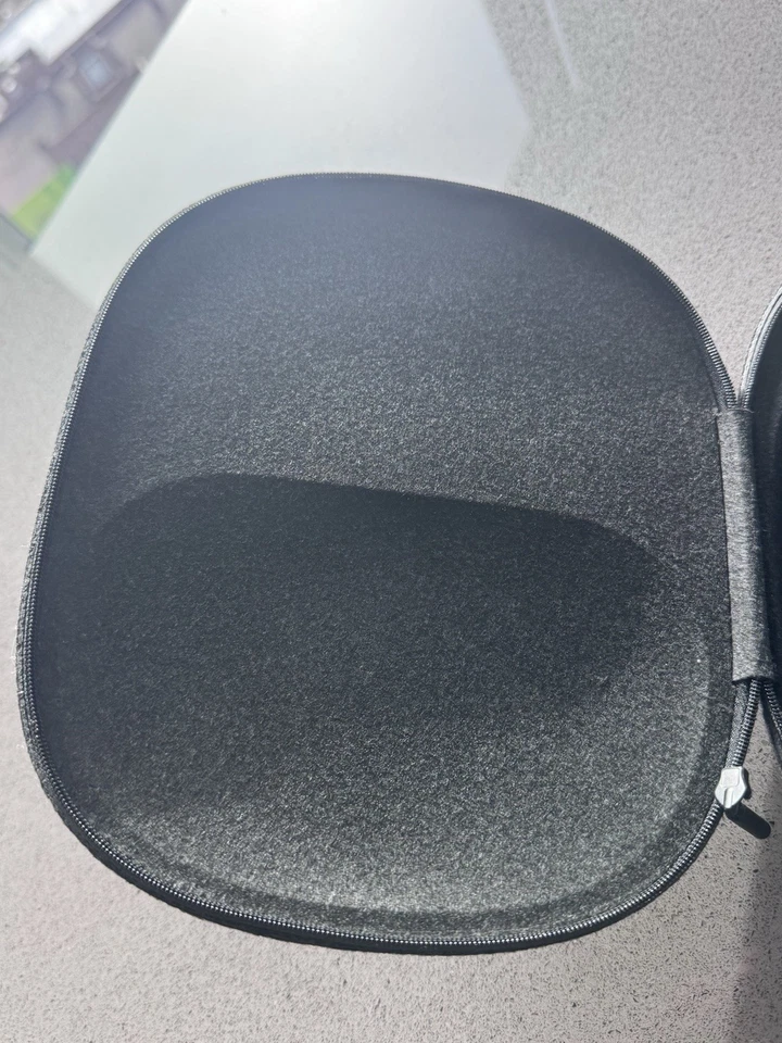 Estuche de transporte Sonos Ace Foto 4 de 4