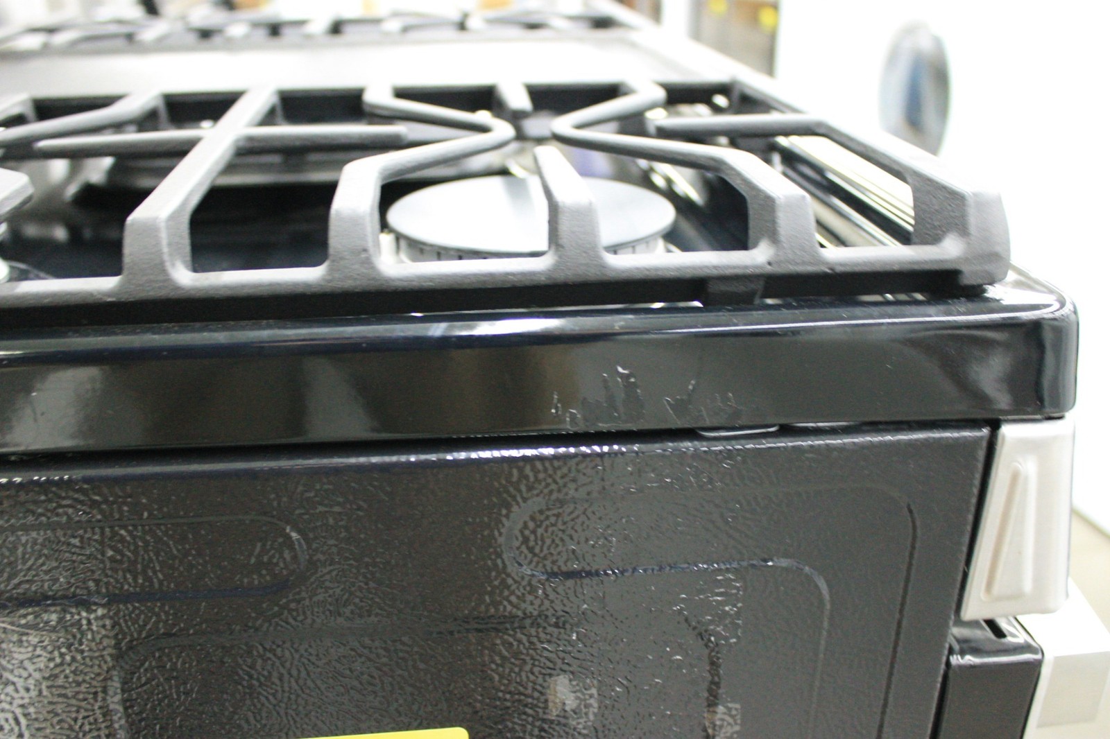 GE JGBS66REKSS 30" Stainless Freestanding 5 Burner Gas Range NOB #157885