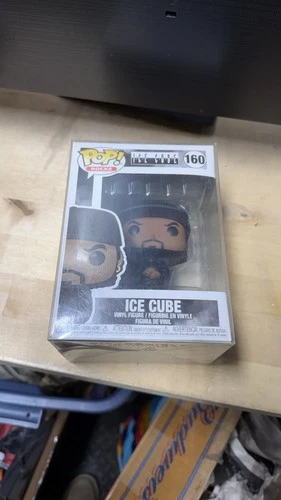 Funko Pop Rocks Ice Cube #160 Vinyl Figure w/ Protector