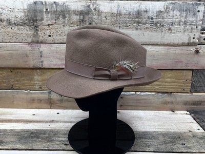 Medium apx 8  VINTAGE Unbranded 100% Wool Fedora Hat Felt Made In USA
