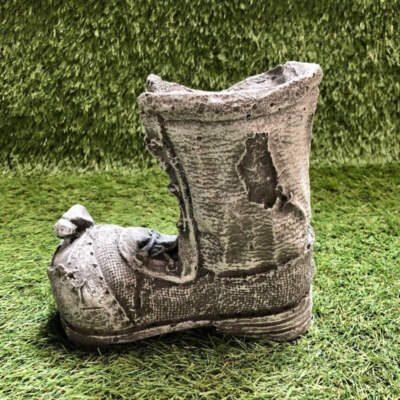Beton Landhausstil alter STIEFEL Gartendeko Frostgeschützt Garten Statue
