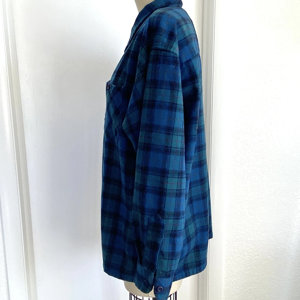 Camisa feminina Pendleton lã tábua flanela botão para cima tamanho M feita nos EUA xadrez azul - Imagem 4 de 4