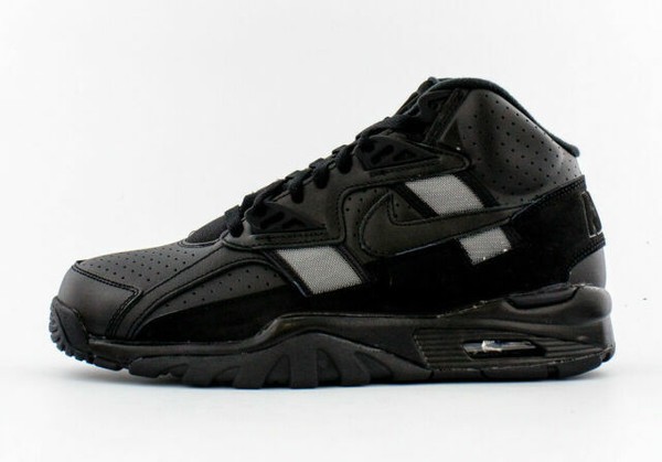 nike waffle 2 trainers