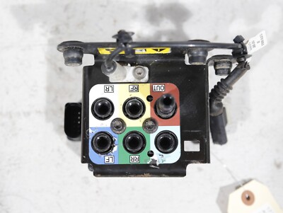 2017-20 MASERATI LEVANTE M161 AWD AIR SUSPENSION VALVE BLOCK SOLENOID MODULE OEM