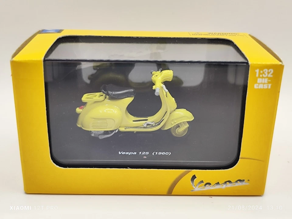 6 VESPA differenti (98, 125 , 150) - scala 1/32 - Immagine 4 di 4