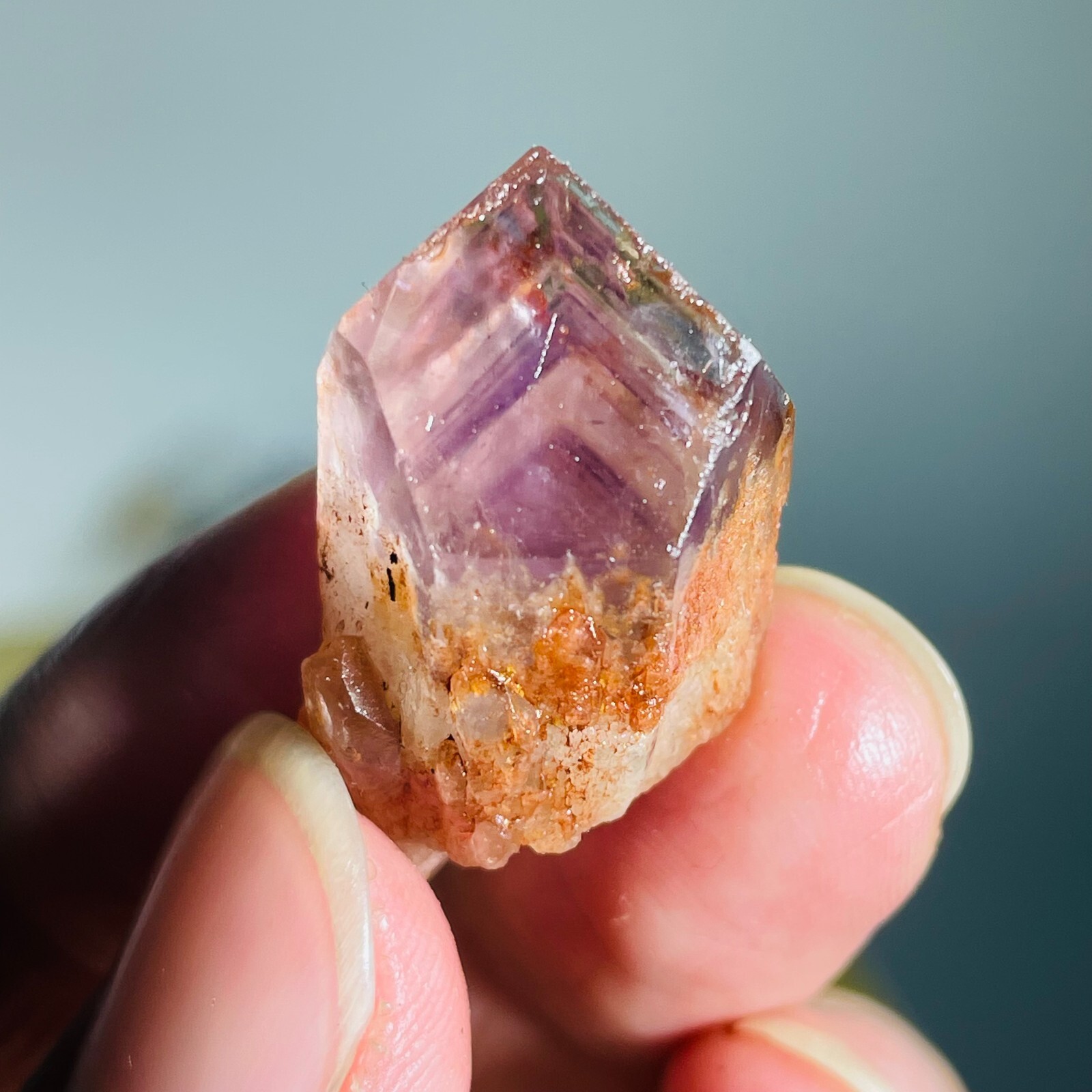 9g Natural Amethyst Pillar Scepter Backbone Pyramid Silver Sountain Particles