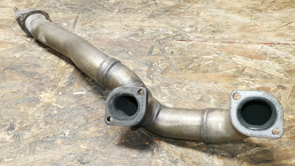 Juego de tubos de escape de colector de escape de cilindro de motor OEM BMW E39 Foto 4 de 4