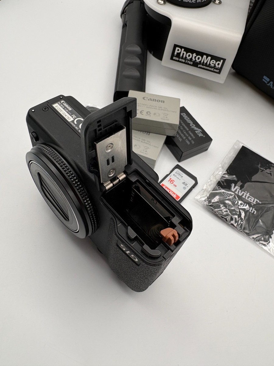 Canon PowerShot G15 12.1MP Digital Camera Black w/5x Zoom Bundle