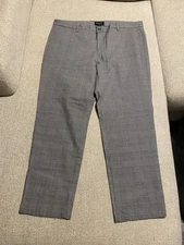 Dockers Slim Tapered mens W38 L29 gray plaid stretch