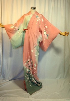Japanese kimono,Vintage  ''HOMONGI'' SILK,Yuzen,Artist's stamp,Plants,L5'4'',..4707