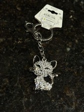Rhinestone Cat Keychain Choose Goldtone or Silvertone