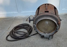 Mole Richardson Model 410 Solarspot Fresnel Movie Light Spotlight / As-is