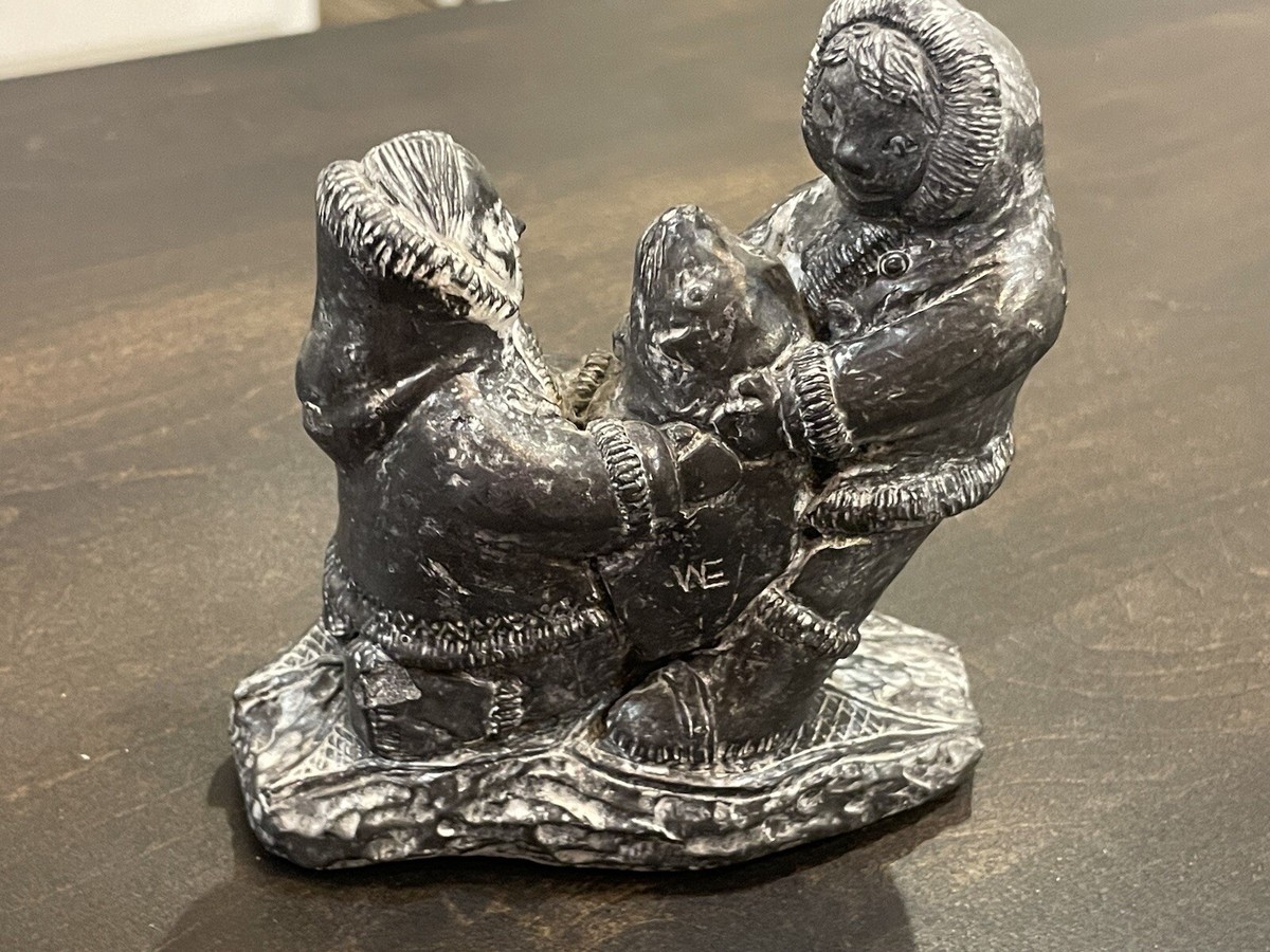 VTG A Wolf Original Couple Seal Soap Stone Carving 5