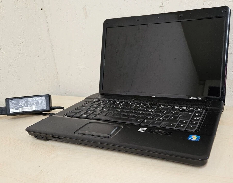 HP Compaq 615 15.6" Laptop, AMD Athlon X2 Dual-Core QL-66 3GB RAM, 320GB HDD - Image 2 of 4