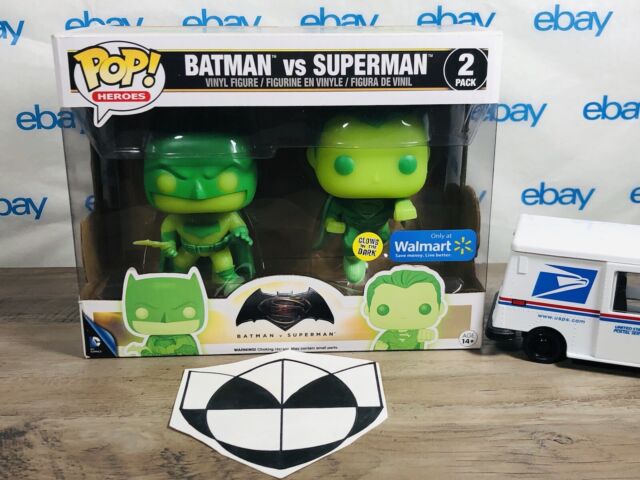 Concurreren levenslang Inwoner Funko Pop DC Heroes Batman VS Superman Glow in The Dark Walmart 2 PK for  sale online | eBay