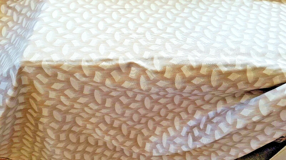 1-1/2 yds Circle Geometric Gold Beige Glitzy Fabric Upholstery Home Decor Woven - Image 4 of 4