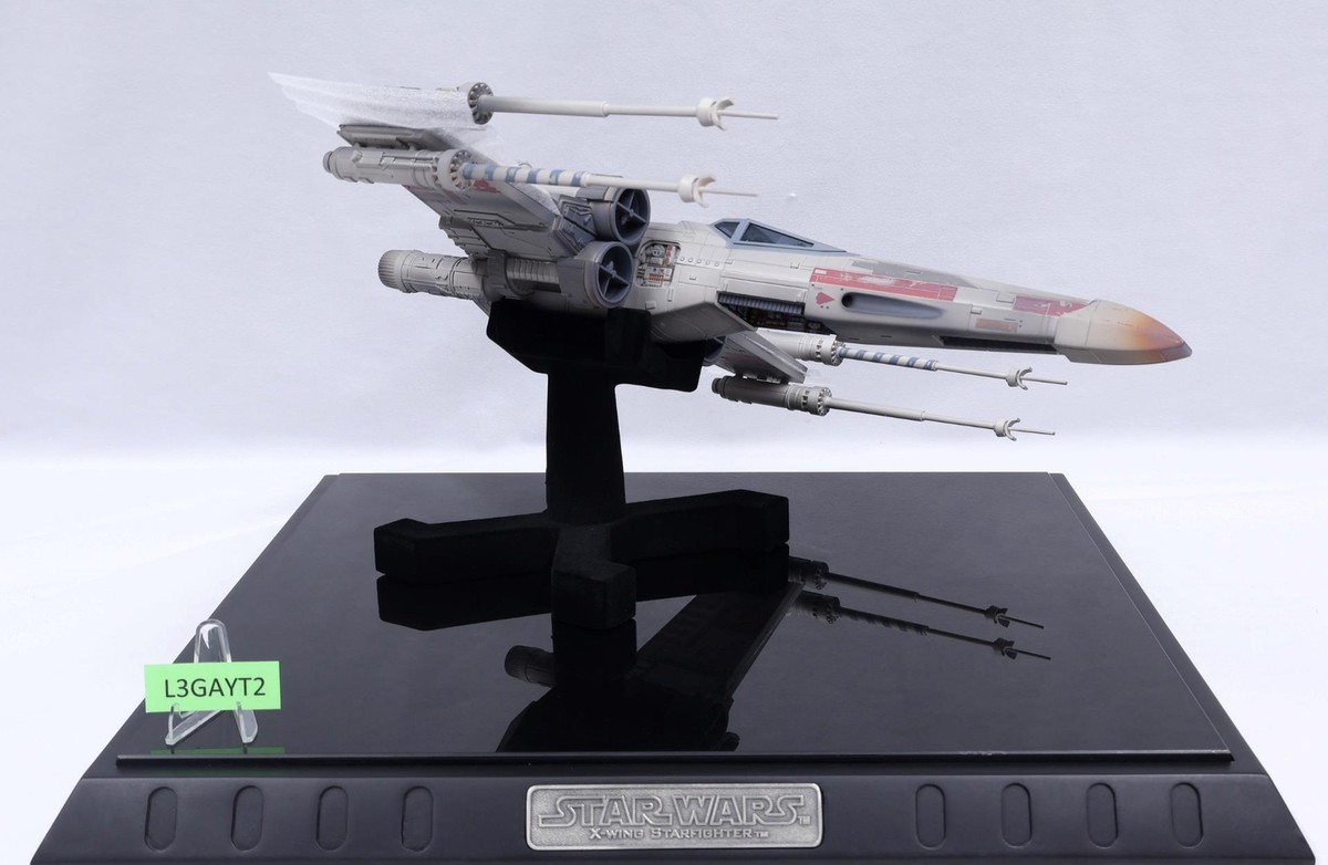 Luke Skywalker X-Wing Starfighter Star Wars Code 3 Luke Skywalker X-Wing Starfighter Star Wars Code 3