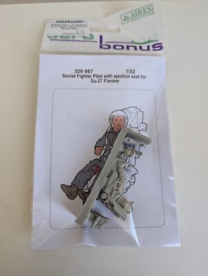 Aerobonus 1/32 Soviet Figther SU-27 Pilot with Ejection Seat for Academy kits