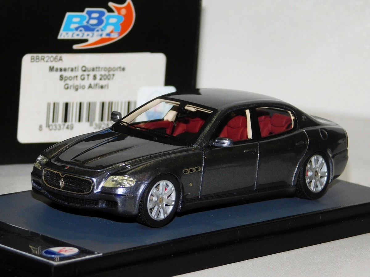 402-450 1/43 マセラティ Quattroporte GTS 402-450 1/43 Maserati