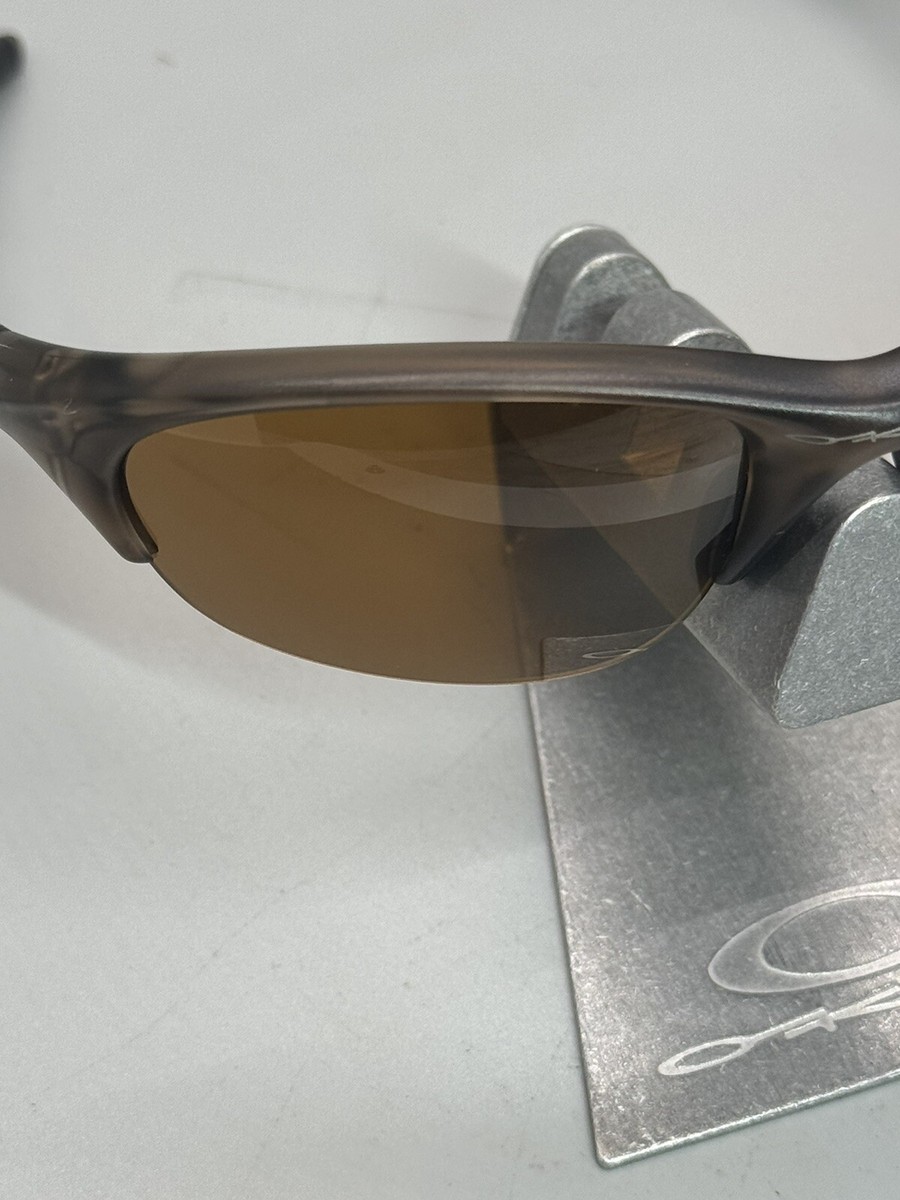 Brand New Oakley Half Jacket 1.0 Smoke W/Bronze Iridium Brand New Oakley Half Jacket 1.0 Smoke W/Bronze Iridium