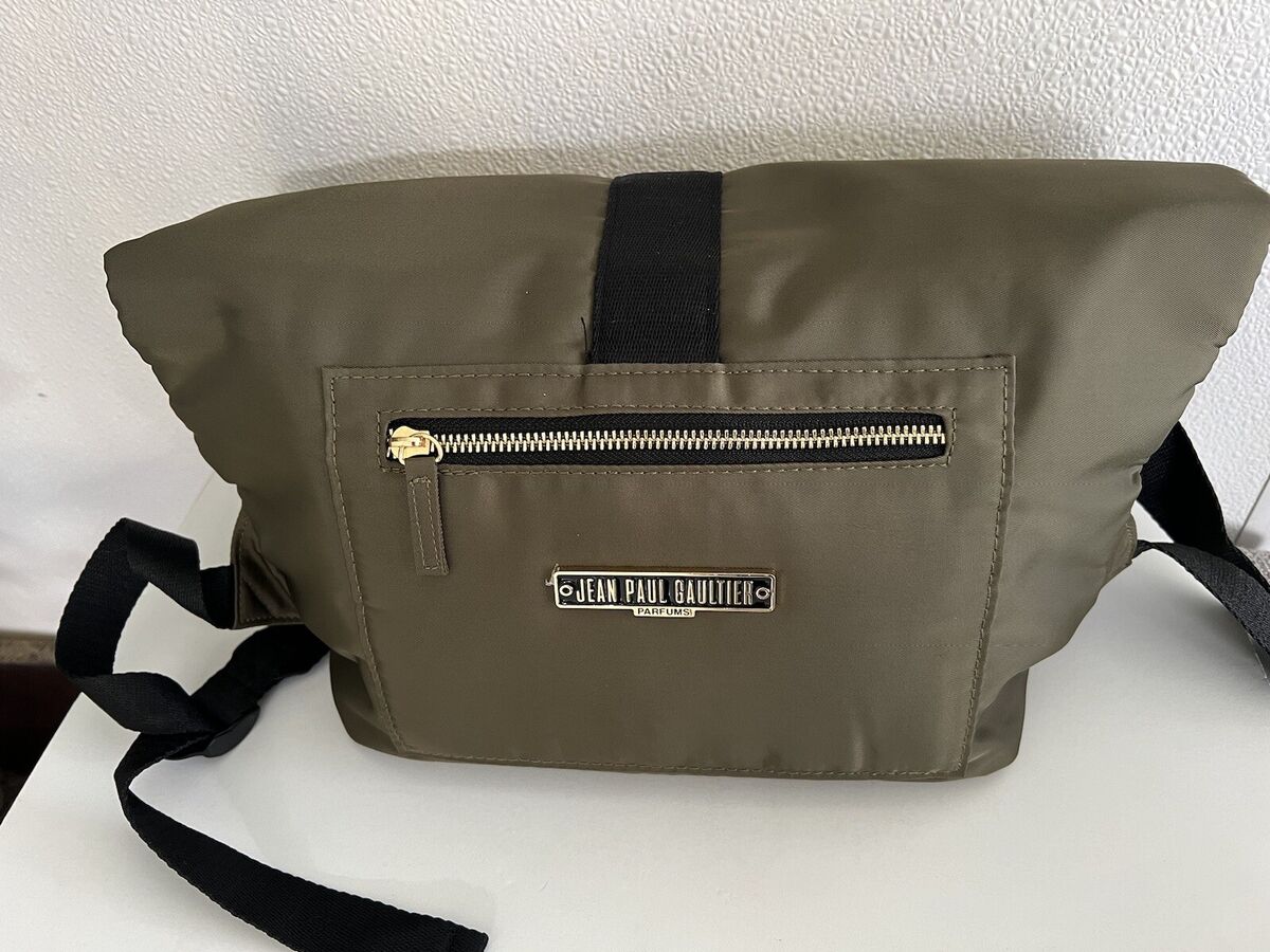 JEAN PAUL GAULTIER Parfums Green Nylon Travel Weekend JEAN PAUL GAULTIER Parfums Green Nylon Travel Weekend