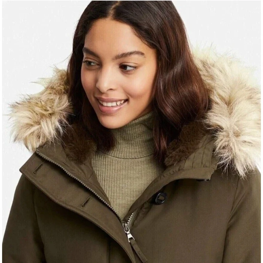 Casaco curto feminino Uniqlo híbrido ultra quente tamanho G novo com etiquetas verde oliva - Imagem 2 de 4