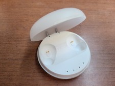 ORIGINAL  JBL FREE X WIRELESS IN-EAR BLUETOOTH HEADPHONES WHITE CHARGING CASE