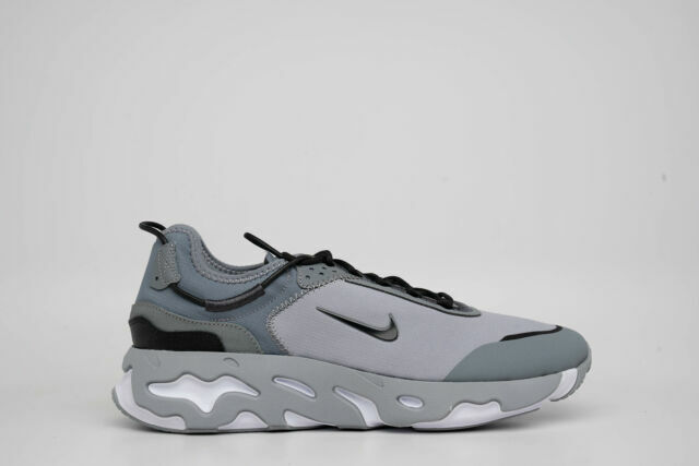 Size 10.5 - Nike React Live SE Stadium 
