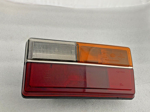 Hella Rücklicht VW Polo 1/ 86, Audi 50 Derby rechts (x710) Super Zustand
