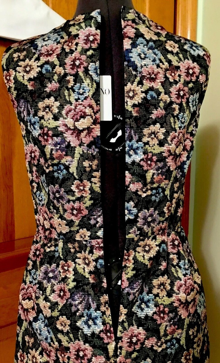 RED VALENTINO Beautiful Floral-Fully Lined Sleeveless DRESS