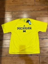 ADIDAS UNIVERSITY MICHIGAN WOOLVERINES FOOTBALL CLIMALITE T-SHIRT YELLOW XL NWT