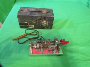 Original Vibroplex Telegraph Morse Key Bug Chrome Serial #120849 with Case