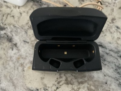 Widex mRIC Charge n Clean hearing aid charger Model WPC101