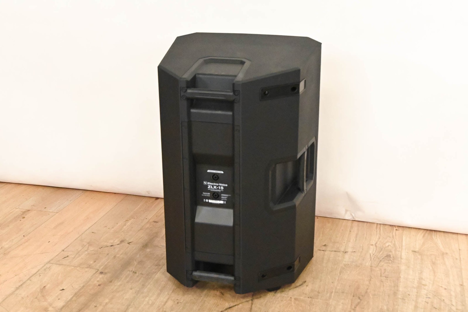 Electro-Voice (EV) ZLX115P 15" 2-Way Passive Loudspeaker CG01SLY