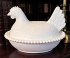 RARE! Indiana White Milk Glass Hen On Nest With Slotted Beading On Base