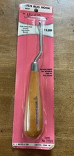 Vintage LATCH RUG HOOK 22919 Marcia Lynn Rug Hooking Tool Straight New On Card