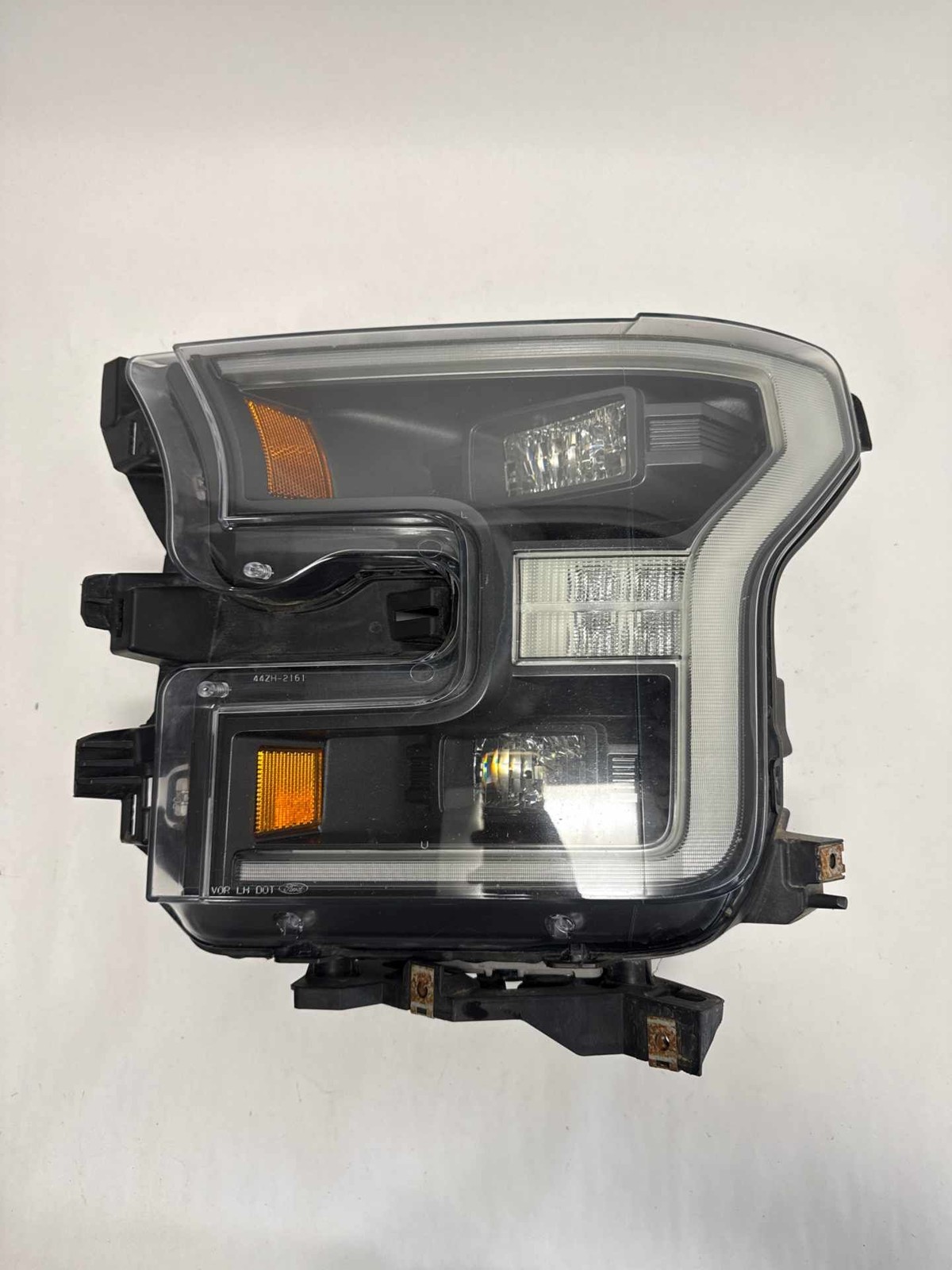 2015-2017 FORD F150 Driver Headlight LED Black Repaired Tab