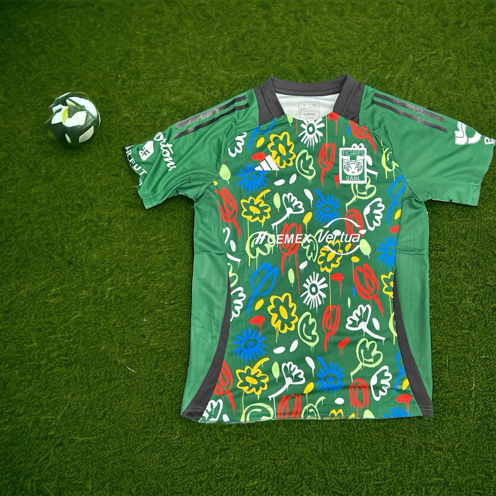 TIGRES UANL EARTH DAY MEN JERSEY Verde 2024